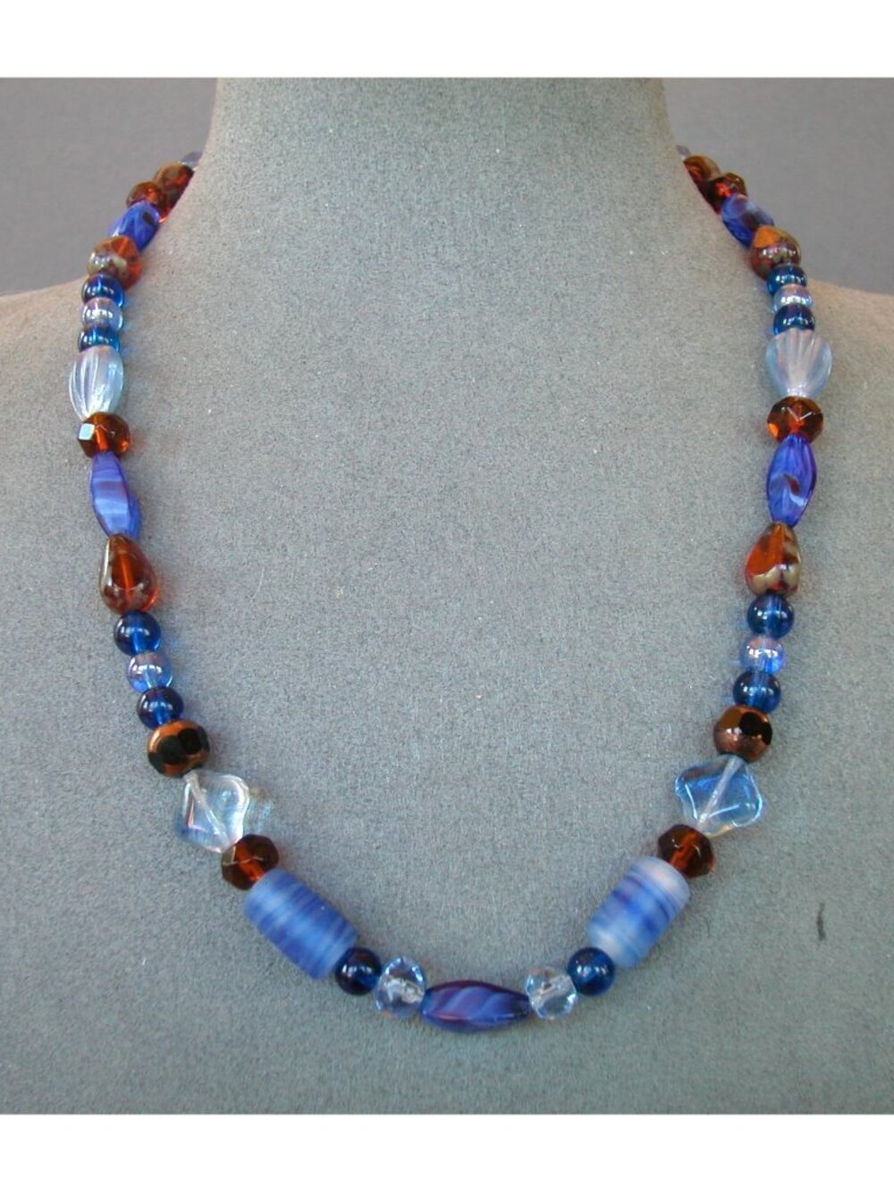 Handcrafted Glass Bead Necklace 18 Inches